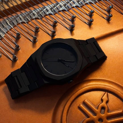 Carbon™ Black Saat
